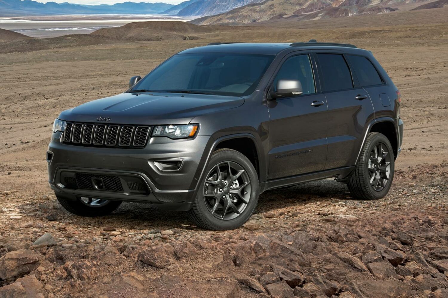 Jeep Grand Cherokee: «Αντάρτης» στα βουνά