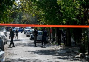Κηφισιά: «Πυροβολούσε συχνά από την ταράτσα», καταγγέλλουν οι γείτονες