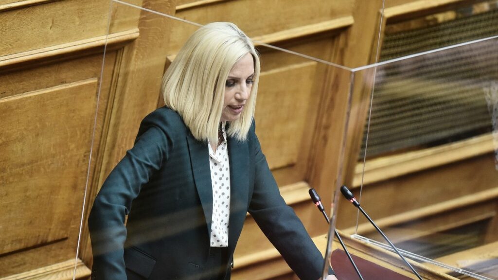 Γεννηματά (Δευτερολογία): Δεν δώσατε καμία απάντηση κ. Μητσοτάκη για την διαμόρφωση εθνικής στρατηγικής