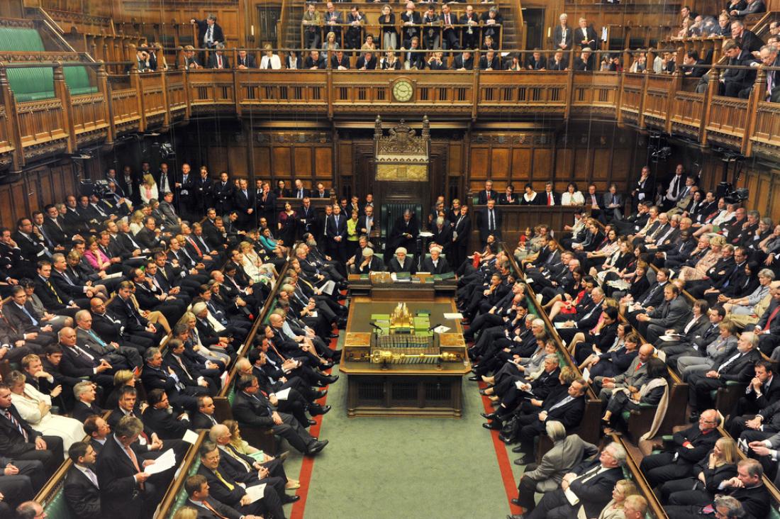 Πρίτι Πατέλ: Θα εφαρμοστούν μέτρα προστασίας για τα μέλη του κοινοβουλίου