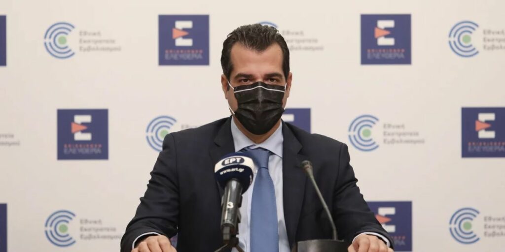 Όλα τα νέα μέτρα - Πλήρης «ελευθερία» για τους εμβολιασμένους