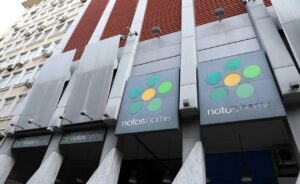 Οι τράπεζες παίρνουν τα Notos Galleries - Kούρεμα δανείων 65%