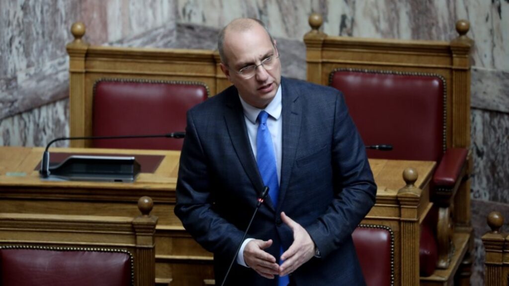 Οικονόμου για Τσίπρα: Mιλούσε για πολλή ώρα χωρίς να πει κάτι