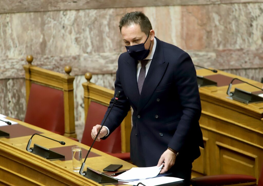 Πέτσας για Αττική: Δεν είχαν καθαριστεί φρεάτια σε πολλές περιοχές