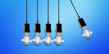 Ηλεκτρικό ρεύμα: Ενισχύσεις για τη στήριξη ευάλωτων καταναλωτών