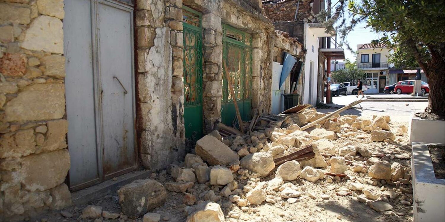 Στη Σητεία ο Γ. Πλακιωτάκης μετά τον σεισμό - Η ΕΕ έτοιμη για παροχή βοήθειας