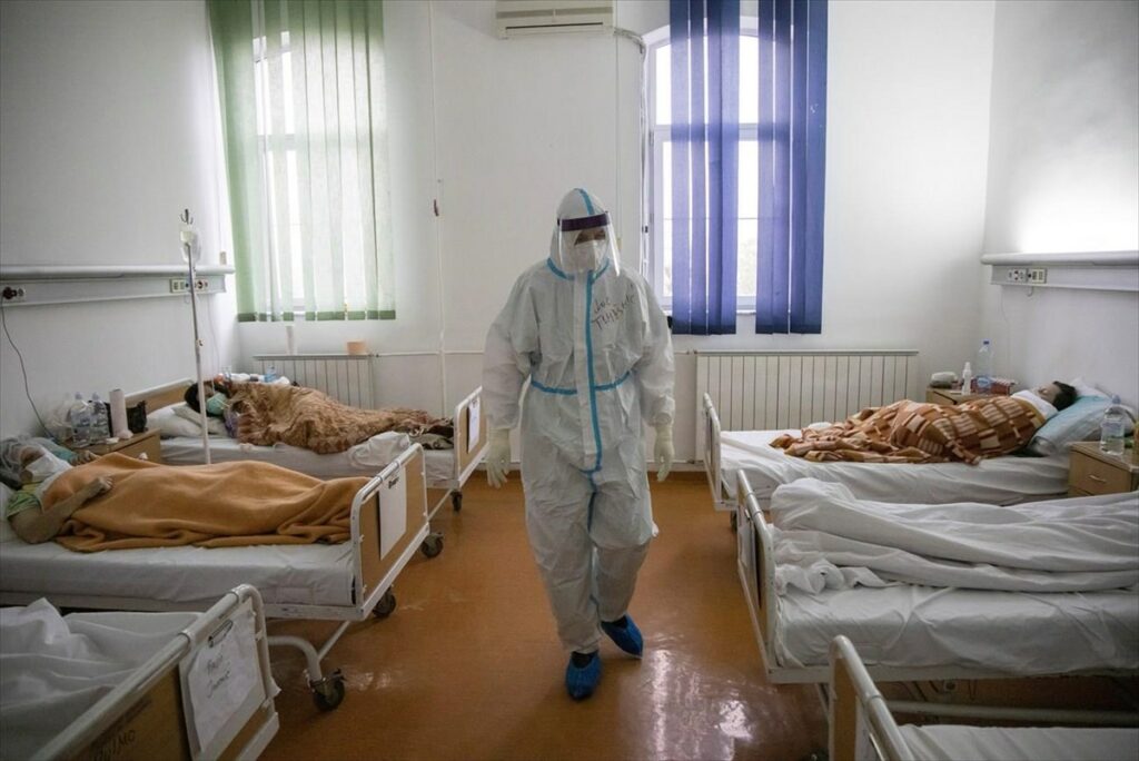 Σερβία-κορωνοϊός: Έξαρση της πανδημίας - Στο 30% ο δείκτης θετικότητας