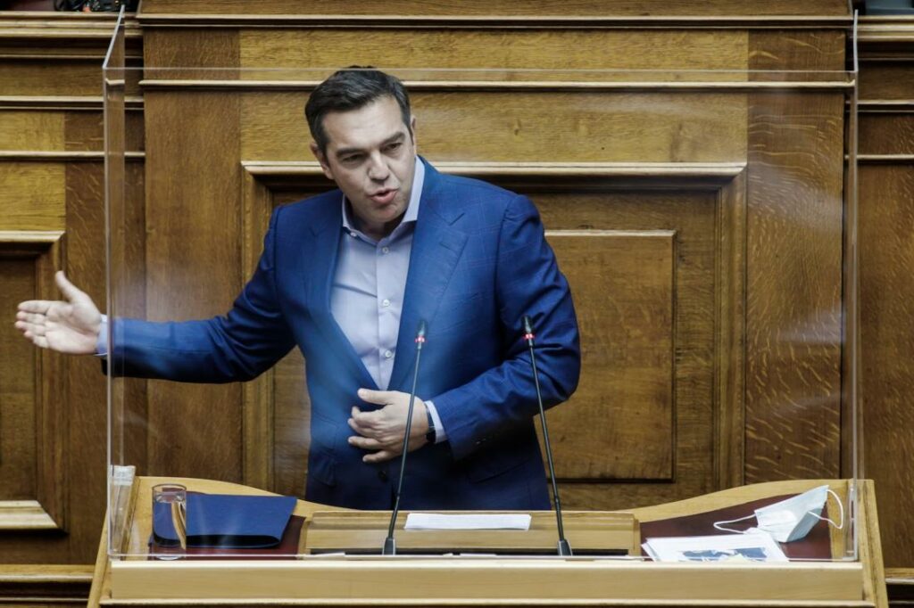 Τσίπρας-Δευτερολογία: Δέσμιος των εσωκομματικών πιέσεων στα εθνικά θέματα ο κ. Μητσοτάκης