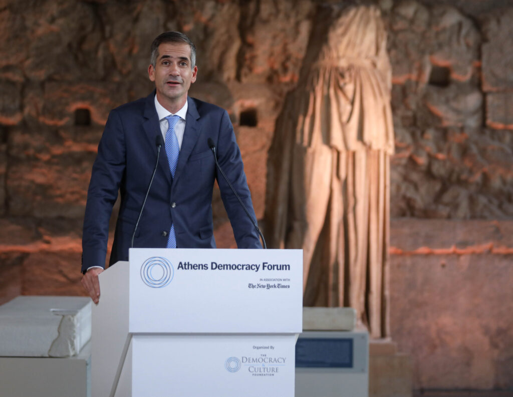 Κώστας Μπακογιάννης: Οι πολίτες δεν θέλουν απλά να ψηφίζουν, θέλουν να ακούγονται