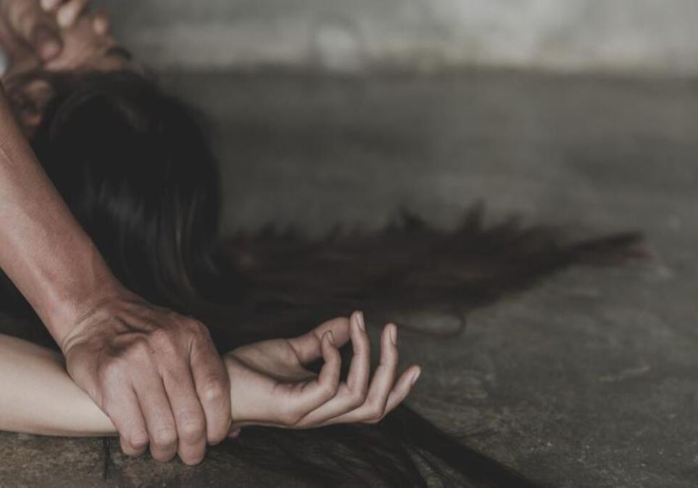 Φρίκη στην Ημαθία: Βίαζε τα ανήλικα παιδιά της συντρόφου του