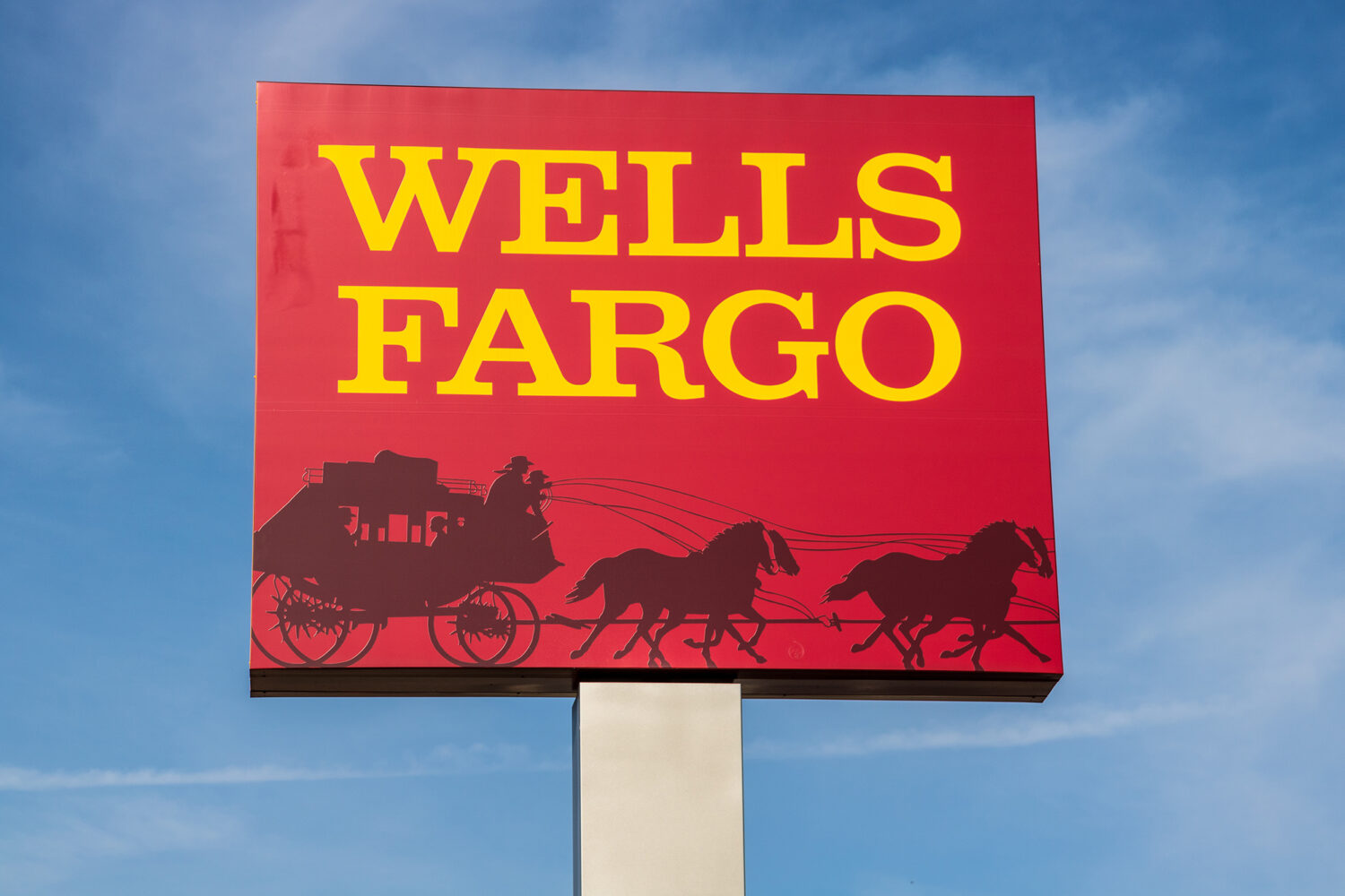 Wells Fargo: Οι προγραμματιστές απειλούν τους τραπεζίτες