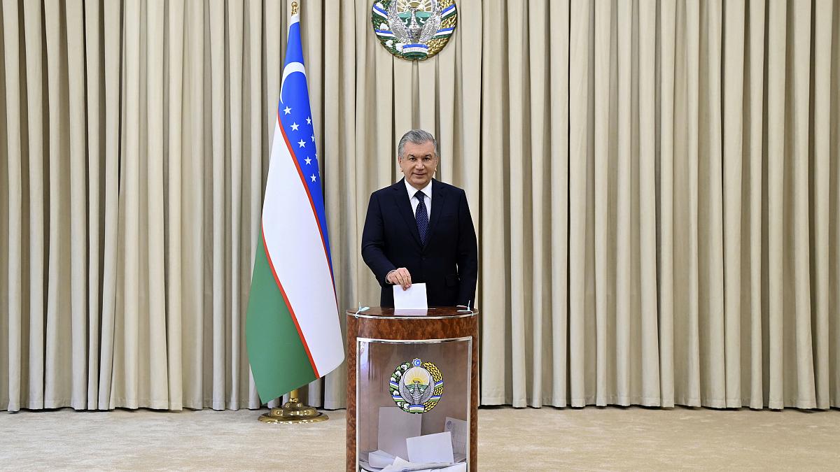 Ο πρόεδρος του Ουζμπεκιστάν εξασφαλίζει δεύτερη θητεία καθώς συγκέντρωσε το 80,1% των ψήφων