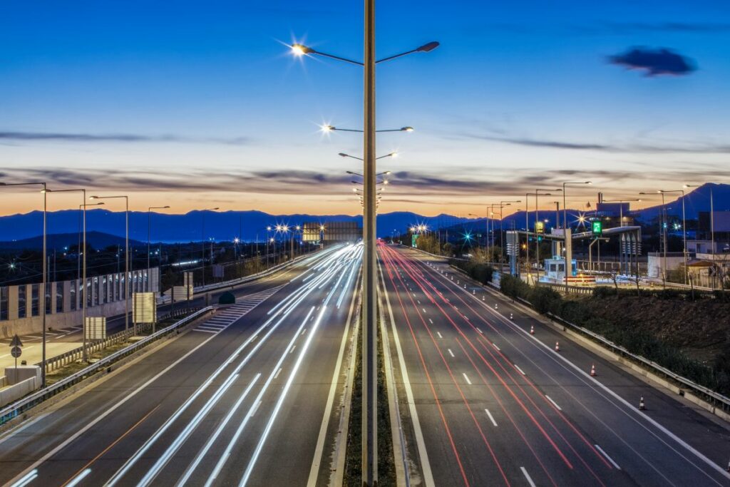 Τα δύο «δώρα» 705 εκατ. της κυβέρνησης στη Vinci!