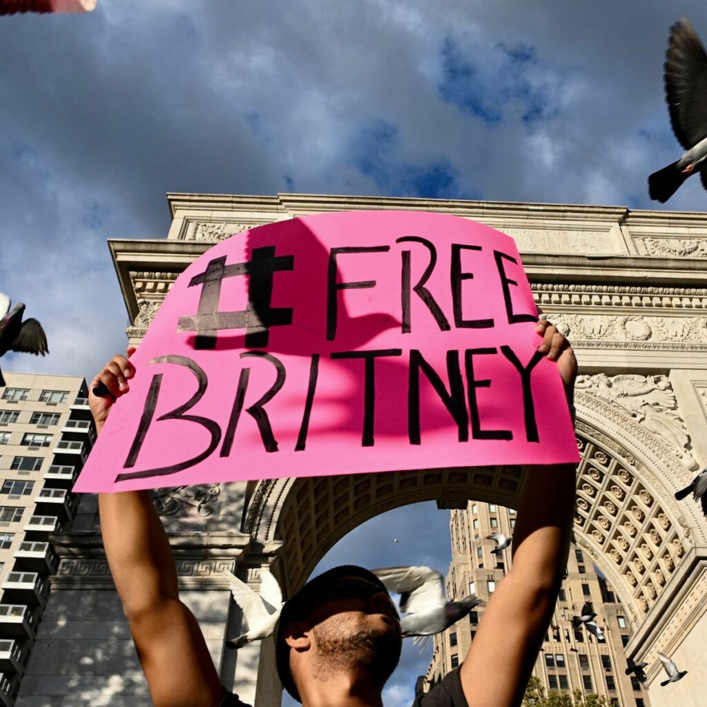 Η Μπρίτνεϊ Σπίαρς ευχαριστεί τους θαυμαστές της που "της έσωσαν τη ζωή"