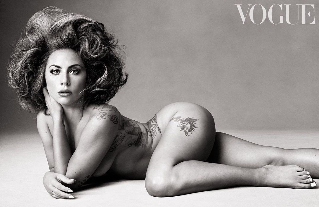 Lady Gaga: Ποζάρει γυμνή για την Vogue και γίνεται viral