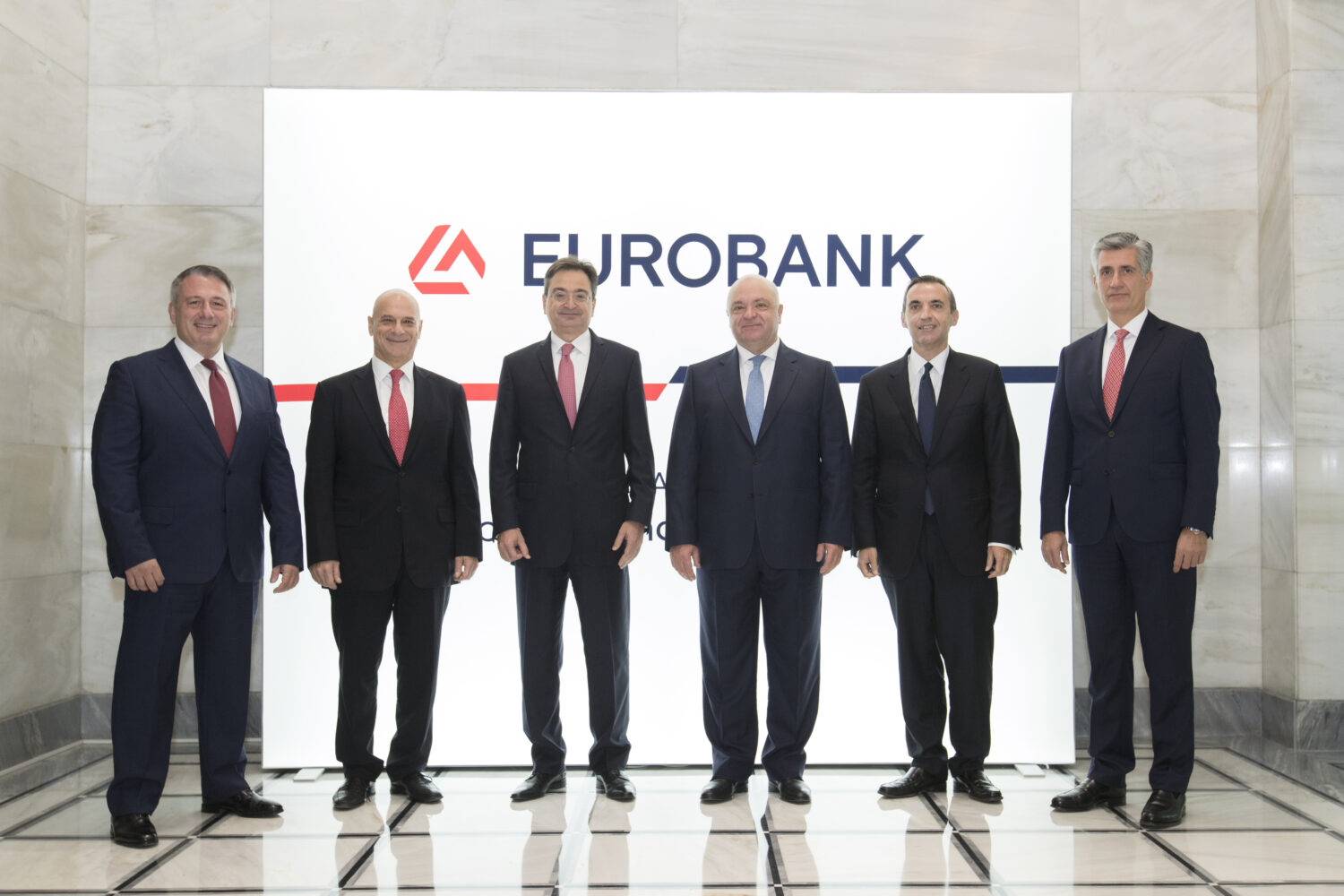 Eurobank: Καθαρά κέρδη 300 εκατ. ευρώ στο εννεάμηνο 2021