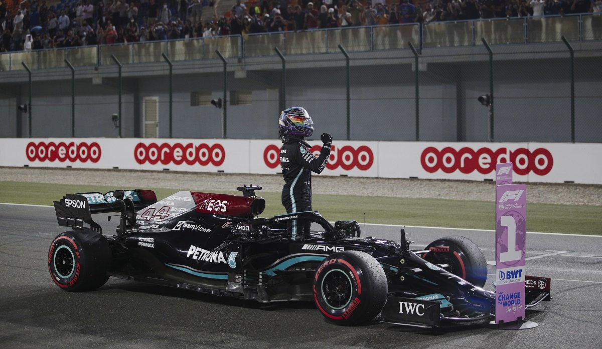F1-Κατάρ: Περίπατο έκανε ο Χάμιλτον!