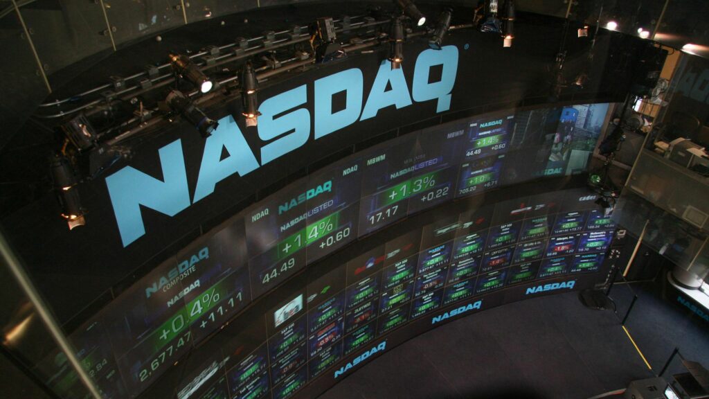 Wall Street- Νέο ιστορικό ρεκόρ για τον Nasdaq