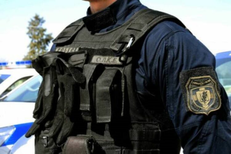 Άγιος Δημήτριος: Αστυνομικός πυροβόλισε διαρρήκτες