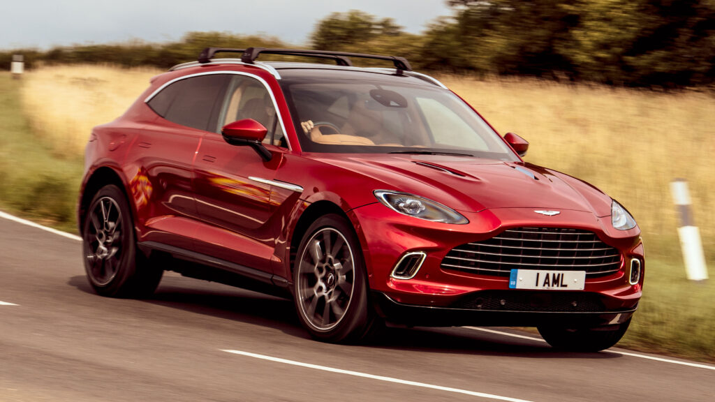 Η Aston Martin DBX του λαού...