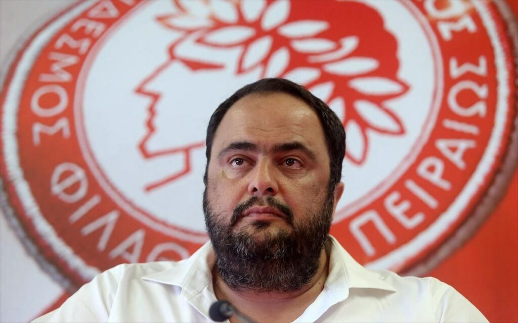 Ολυμπιακός: Ο Βαγγέλης Μαρινάκης τίμησε τη μνήμη των θυμάτων της Θύρας 7