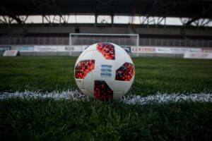 Μεγάλα ντέρμπι σε Super League, Premier League και Serie A