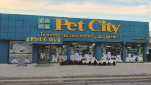 Η εξαγορά της Pet City