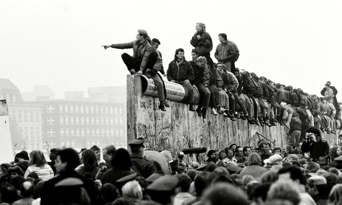Το Τείχος του Βερολίνου, η Στάζι, η λαϊκή εξέγερση και η πτώση