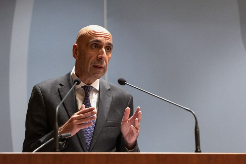 Μπρατάκος: Ενθαρρυντικά τα σημάδια από το ισοζύγιο ενάρξεων και παύσεων των επιχειρήσεων