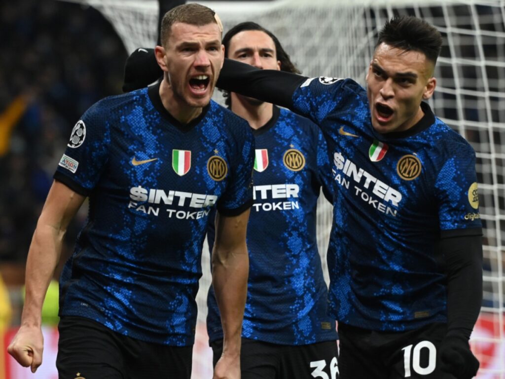 Champions League: Ο Τζέκο έκανε τη διαφορά για την Ίντερ – Πρωτιά με ανατροπή ο Άγιαξ!