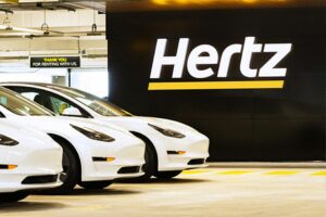 Η συμφωνία της Tesla με την Hertz ανοίγει μια μεγάλη αγορά