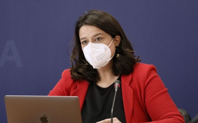 Ριζικές αλλαγές στα σχολεία: Αλλάζουν προγράμματα σπουδών και βιβλία