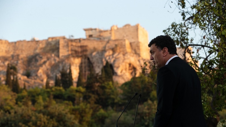 Κικίλιας - Financial Times