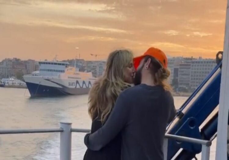 Η Χάιντι Κλουμ ζει τον έρωτα της με το σύζυγο της στο πλοίο για την Μύκονο