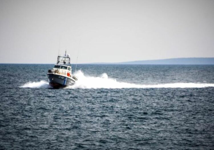 Μεσσηνιακός Κόλπος: Θρίλερ με αγνοούμενο ψαρά