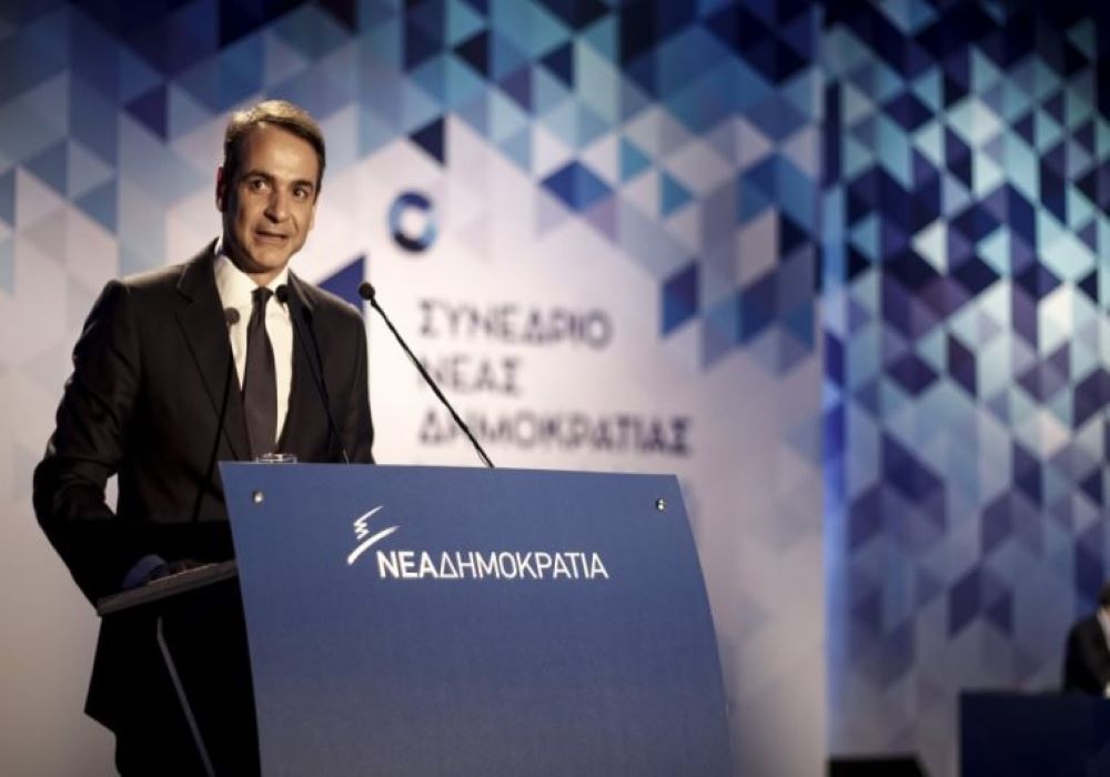 Αναβάλλεται το συνέδριο της ΝΔ: Ανησυχία Μητσοτάκη για τη μετάλλαξη Όμικρον