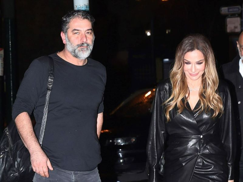 Βασίλης Μπισμπίκης και Δέσποινα Βανδή έκαναν την πρώτη τους επίσημη κοινή εμφάνιση (ΦΩΤΟ)