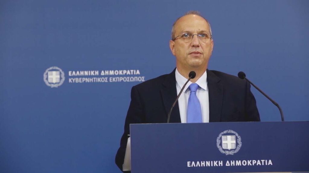 Οικονόμου: Ο κ. Τσίπρας, χωρίς δισταγμό και φραγμό, φάσκει και αντιφάσκει