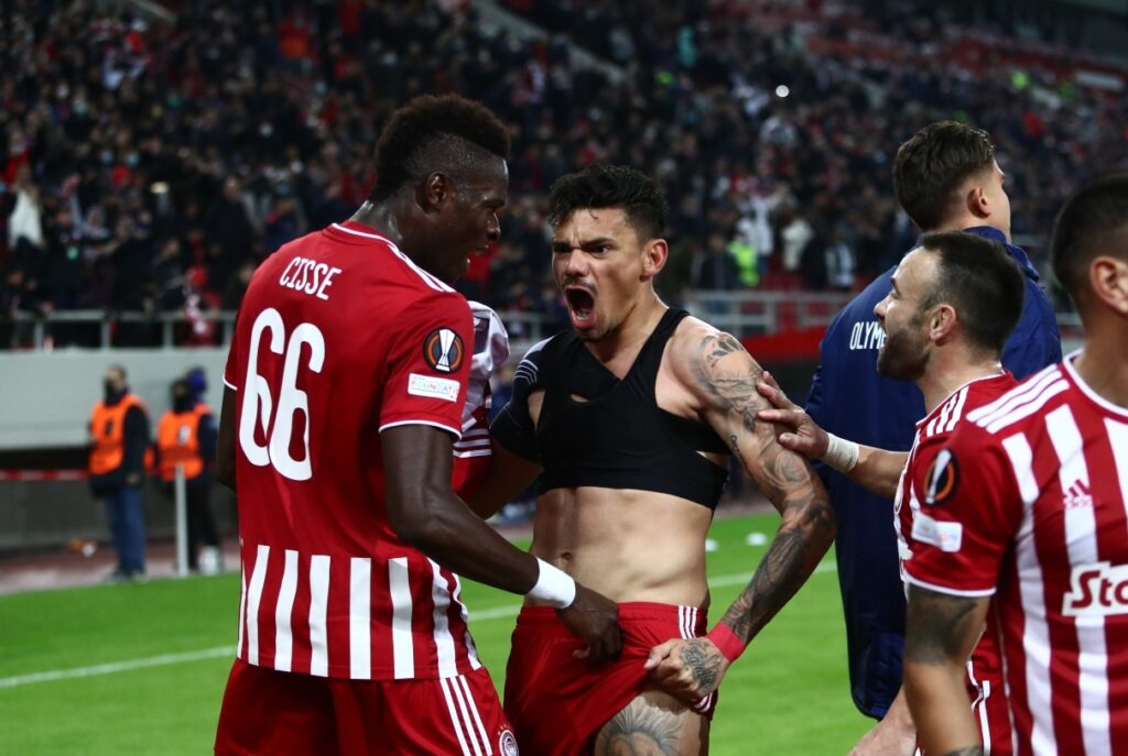 Ολυμπιακός - Φενερμπαχτσέ 1-0: Θρυλική πρόκριση με Τικίνιο στο 90’!