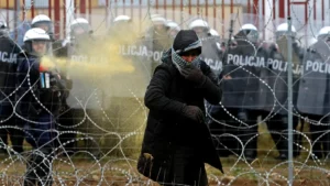Λευκορωσία: Ρατσιστικό μένος Πολωνών εναντίον μεταναστών (video)