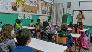 Κορωνοϊός: Αρνητές γονείς απαγορεύουν στα πέντε παιδιά τους να πάνε στο σχολείο στη Μαγνησία