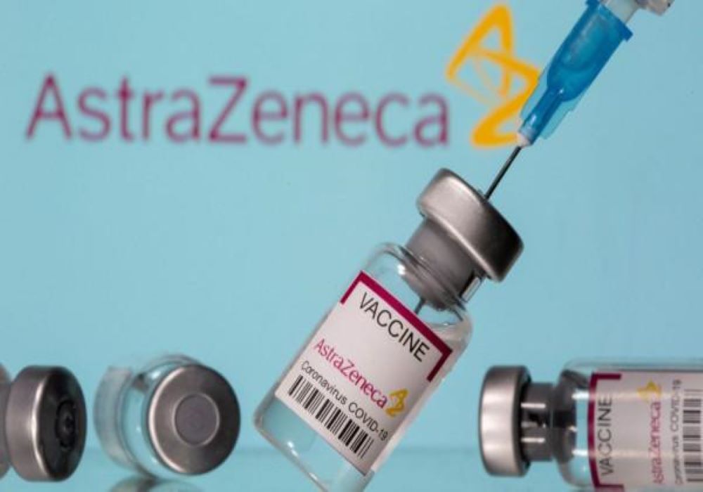 AstraZeneca: Παραδέχθηκε ότι το εμβόλιο κατά της Covid θα μπορούσε να προκαλέσει σπάνιες θρομβώσεις