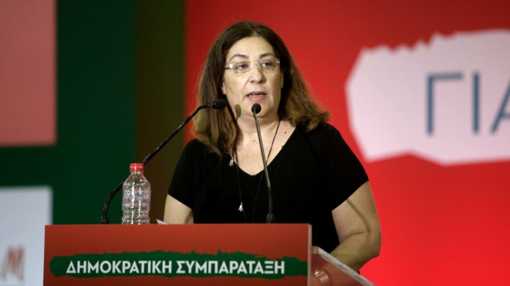 Ορκίστηκε βουλευτής η Τόνια Αντωνίου στη θέση της Φώφης Γεννηματά