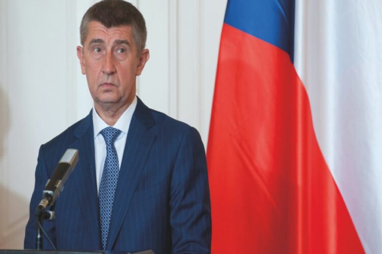 Τσεχία: Παραιτήθηκε η κυβέρνηση του πρωθυπουργού Μπάμπις