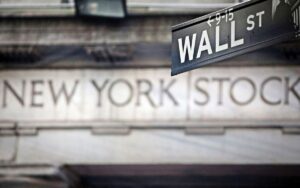 Wall Street: Έκλεισε τρίτη εβδομάδα κερδών για τους δείκτες