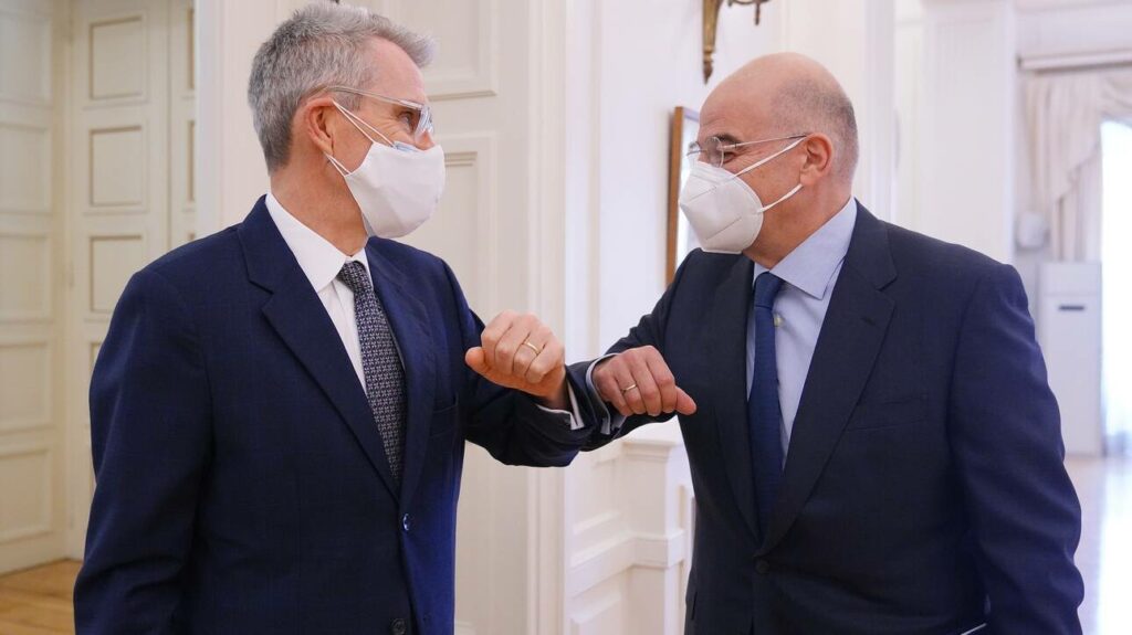 Η ελληνοαμερικανική συνεργασία στη συνάντηση Ν. Δένδια με τον πρέσβη Τζ. Πάιατ