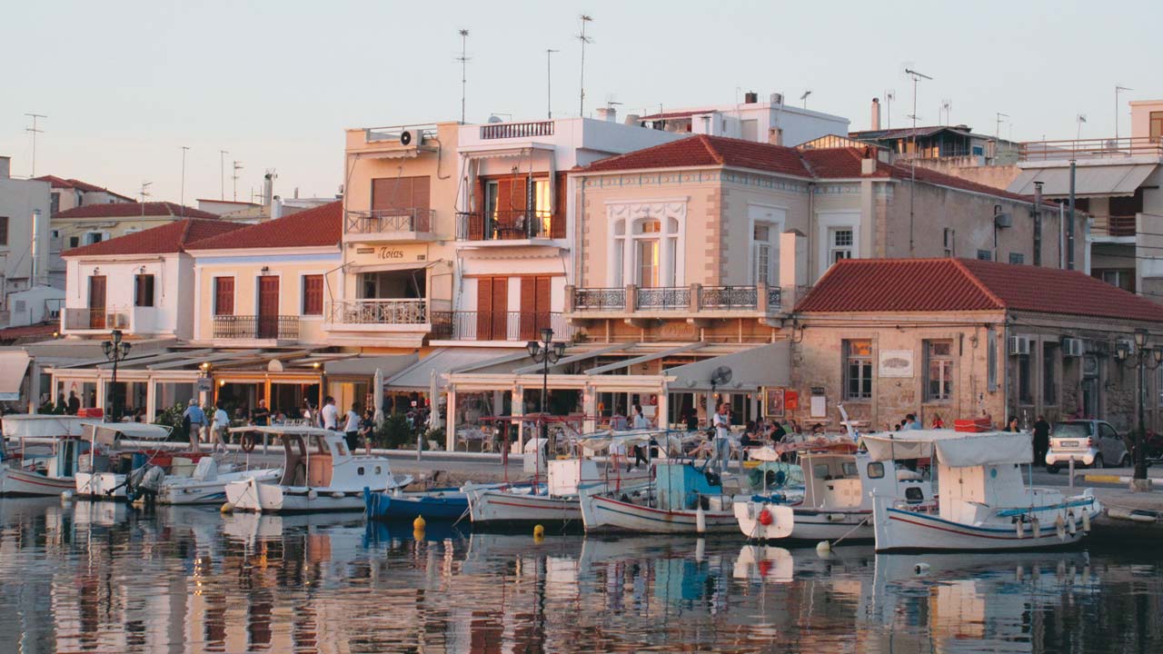Times: Πέντε ελληνικά νησιά για διακοπές όλο το χρόνο