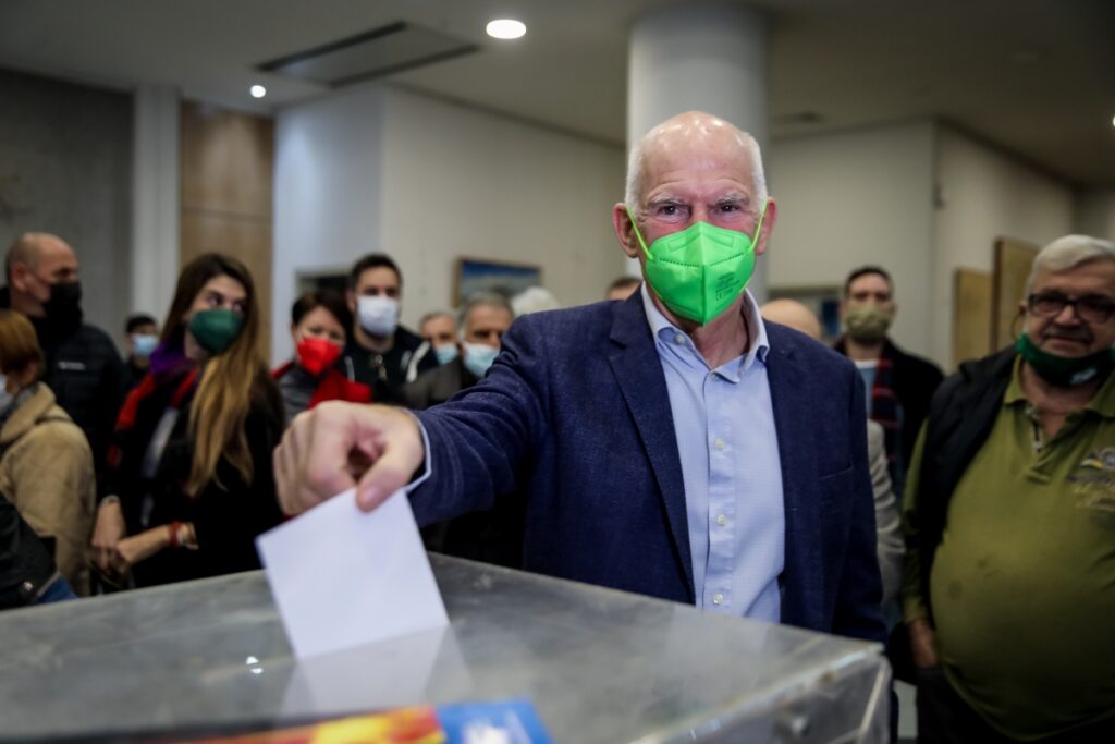ekloges-kinal-papandreou-stis-kalpes-oi-polites-