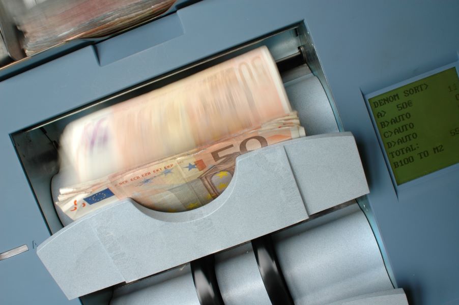 Έρχονται αυξήσεις στα επιδόματα του ΟΑΕΔ από 1η Ιανουαρίου - Πόσο θα φτάσει το επίδομα ανεργίας