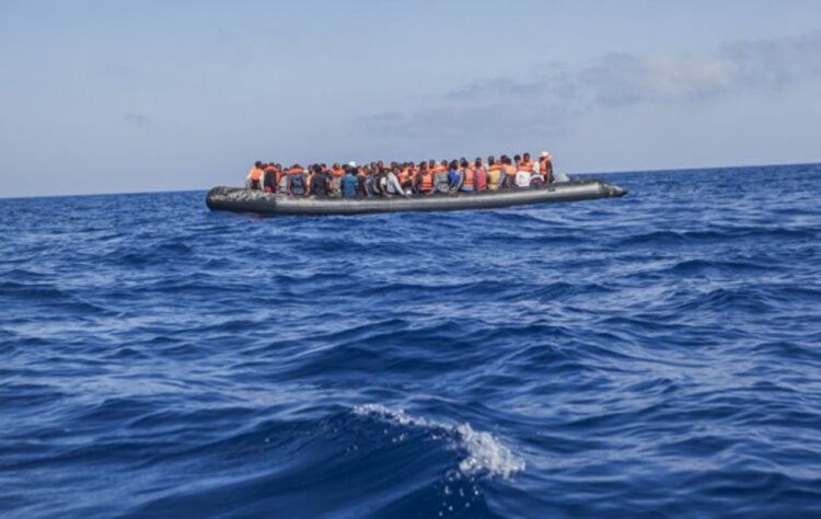 Τριπλάσιοι μετανάστες προσπάθησαν να περάσουν τη Μεσόγειο από τη Λιβύη, πέρσι